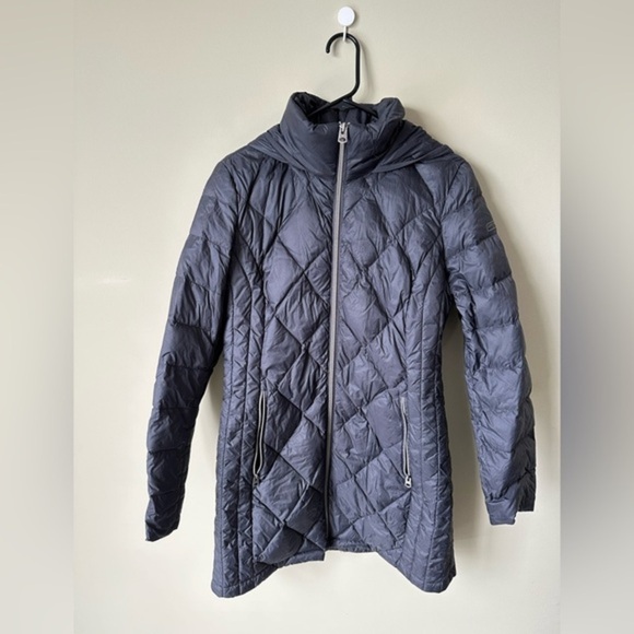 Lucky Brand Lightweight Packable Puffer Jacket  In Medium - Picture 1 of 5
